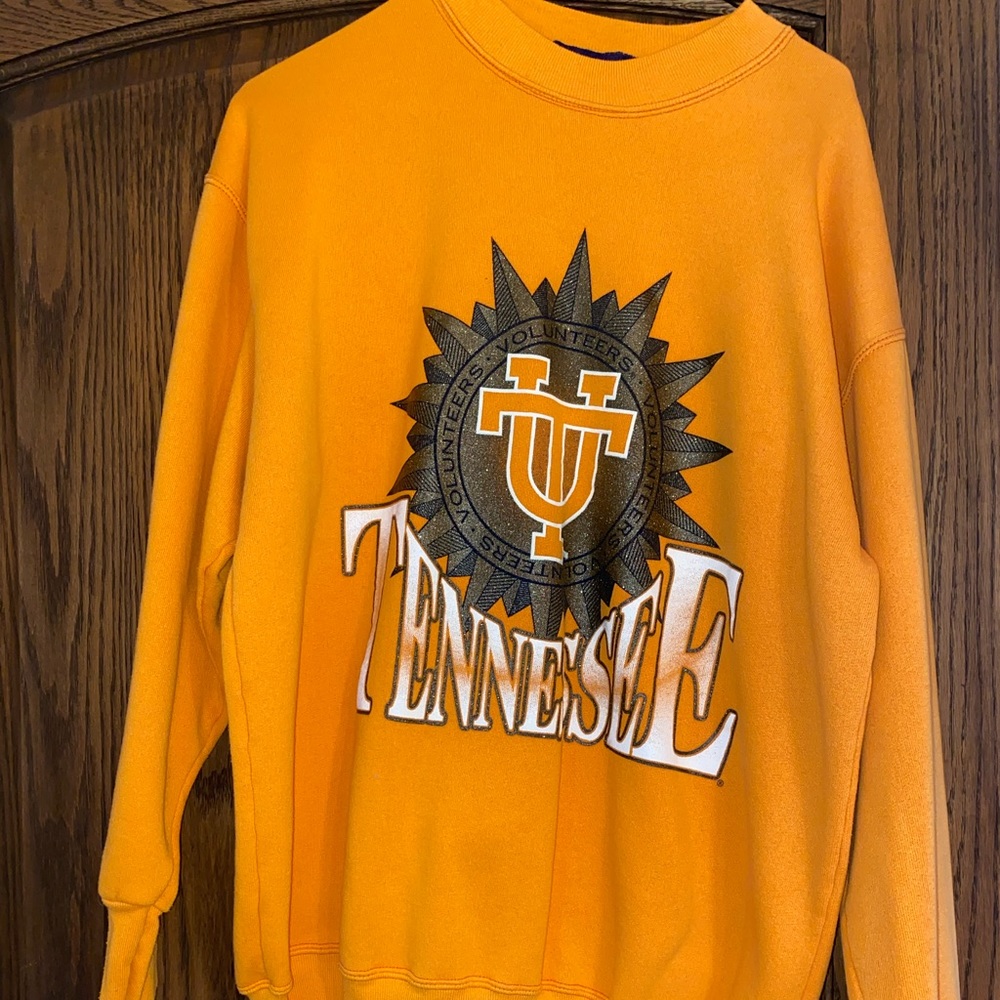 Orange university of Tennessee sweatshirt